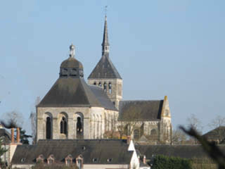 صور Saint-Benoit-sur-Loire مدِينة